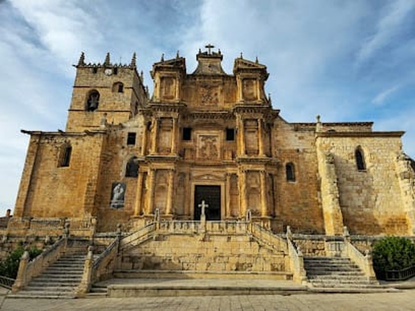 Iglesia de Santa María