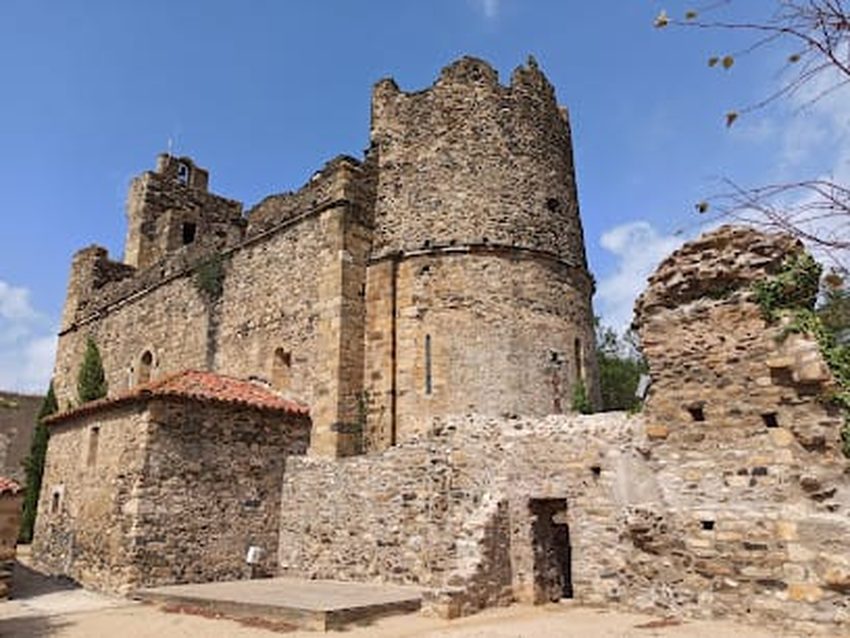 Iglesia de Sant Julià i Santa Basilissa de Rabós