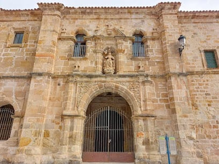 Iglesia de Santa María