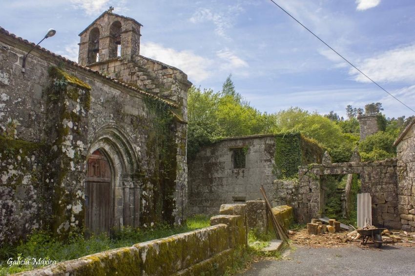 Iglesia de San Pedro de Lobás / Ruinas del Monasterio de San Pedro do Mosteiro / Monasterio de Lobás